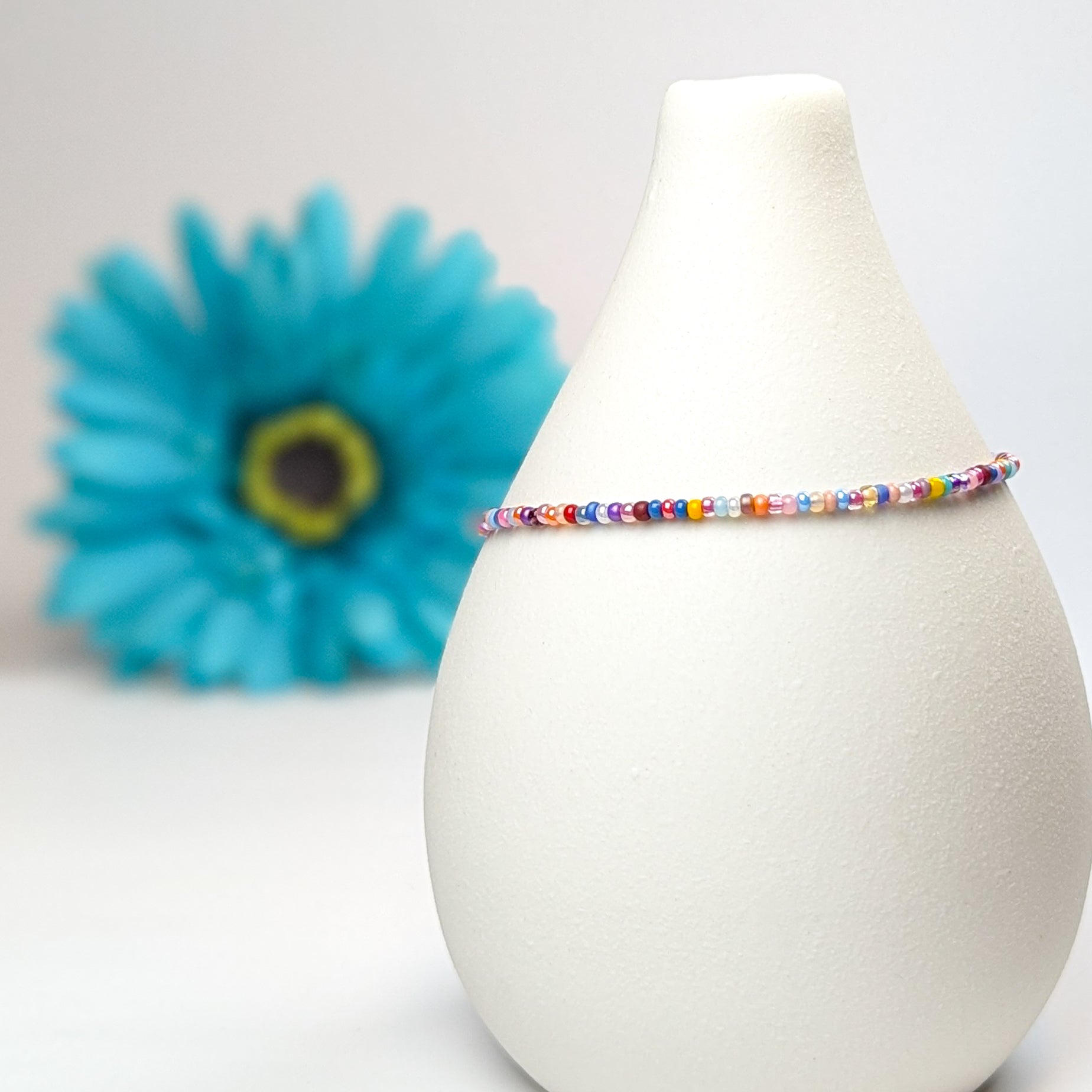 Dainty bracelet - Multicolor seed bead bracelet - creations by cherie