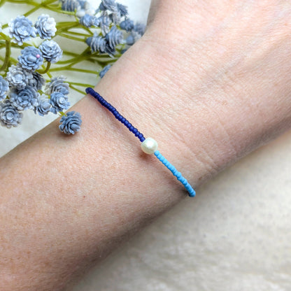 Dainty bracelet - single pearl blue color block - creations by cherie